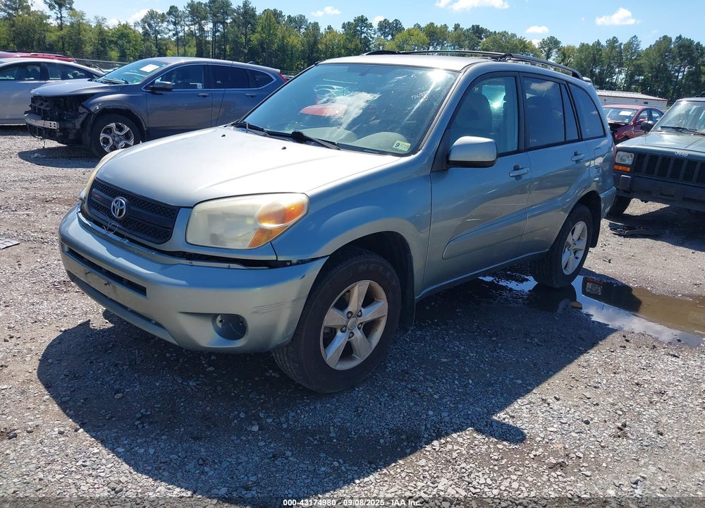 2005 TOYOTA RAV4 VIN: JTEHD20V150055686