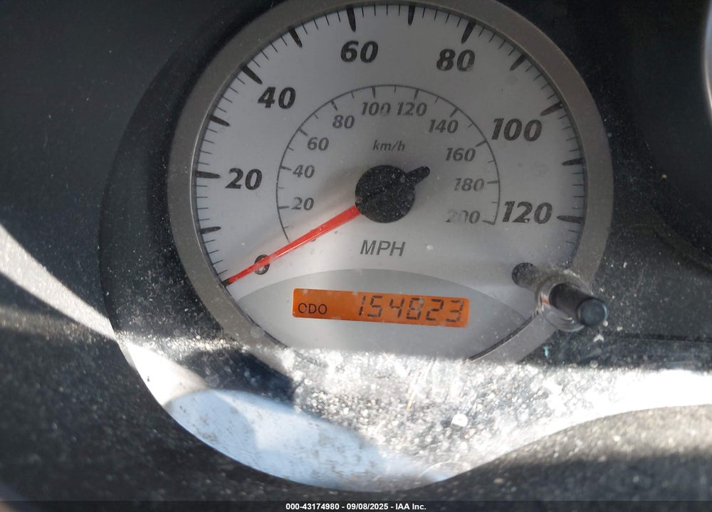 2005 TOYOTA RAV4 VIN: JTEHD20V150055686