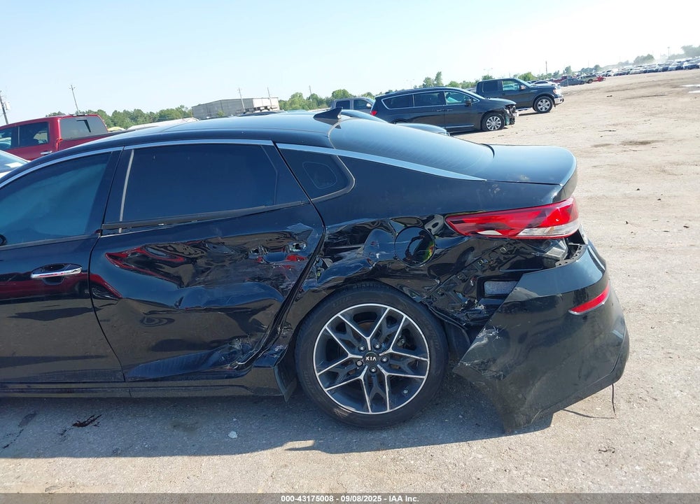 2020 KIA OPTIMA VIN: 5XXGT4L32LG434006
