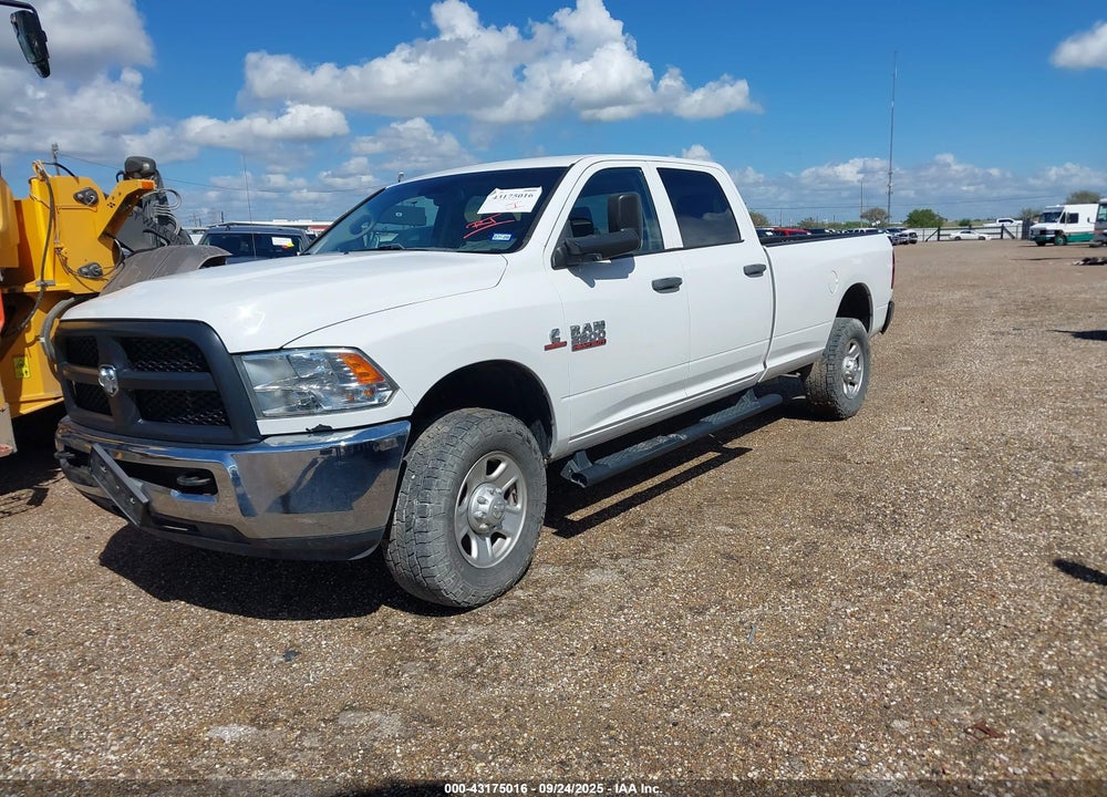 2018 RAM 2500 TRADESMAN 4X4 8' BOX VIN: 3C6UR5HL7JG313232