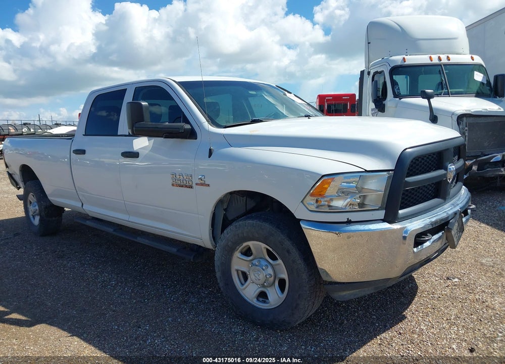 2018 RAM 2500 TRADESMAN 4X4 8' BOX VIN: 3C6UR5HL7JG313232