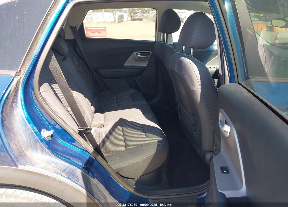 2017 KIA NIRO VIN: KNDCB3LC8H5085294