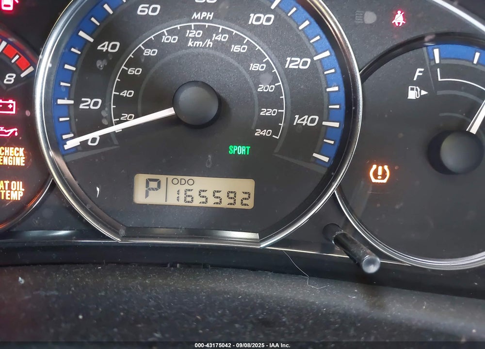 2011 SUBARU FORESTER 2.5X PREMIUM VIN: JF2SHBCC8BH735432