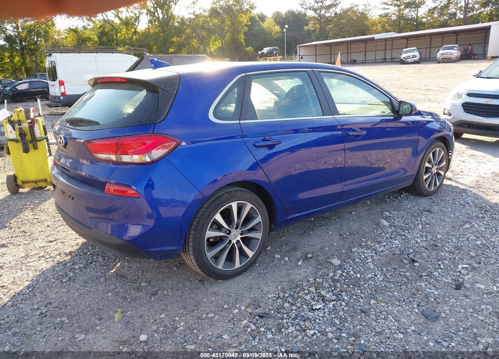 2019 HYUNDAI ELANTRA GT VIN: KMHH35LE1KU099076