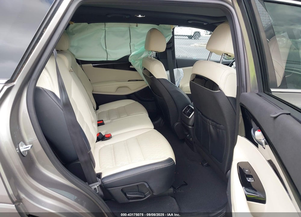 2018 KIA SORENTO VIN: 5XYPK4A56JG361156