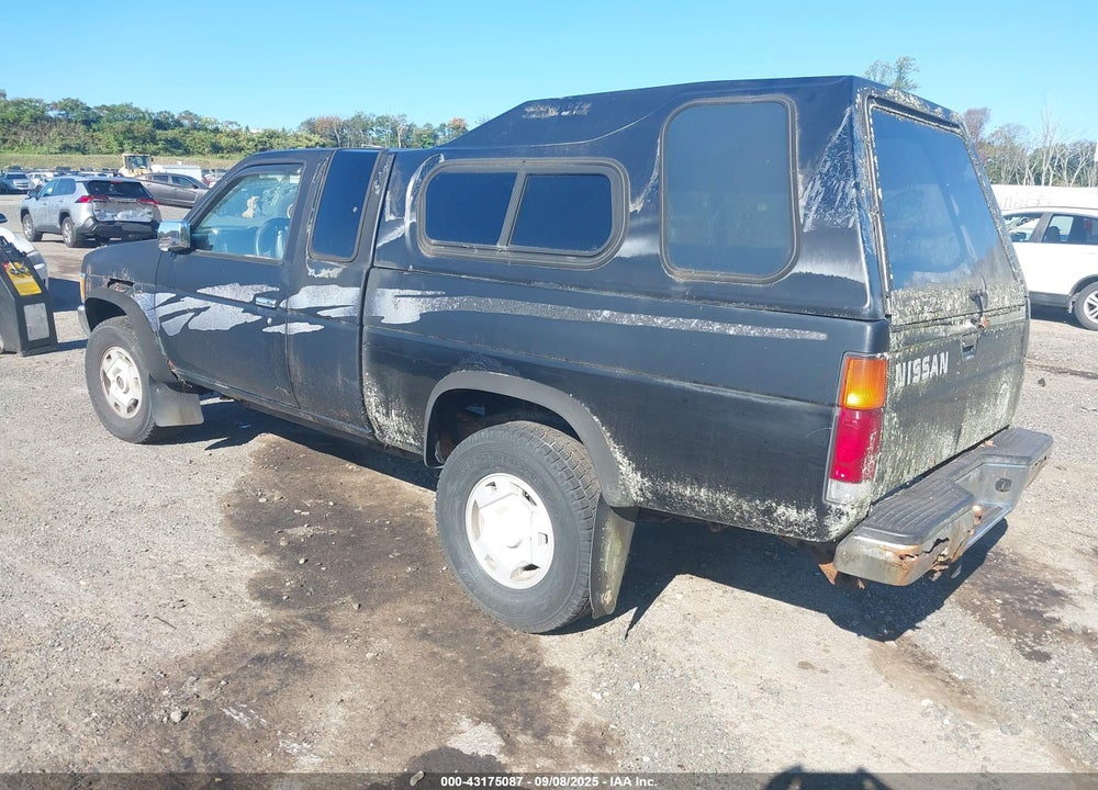 1995 NISSAN TRUCK KING CAB XE VIN: 1N6SD16Y8SC476625