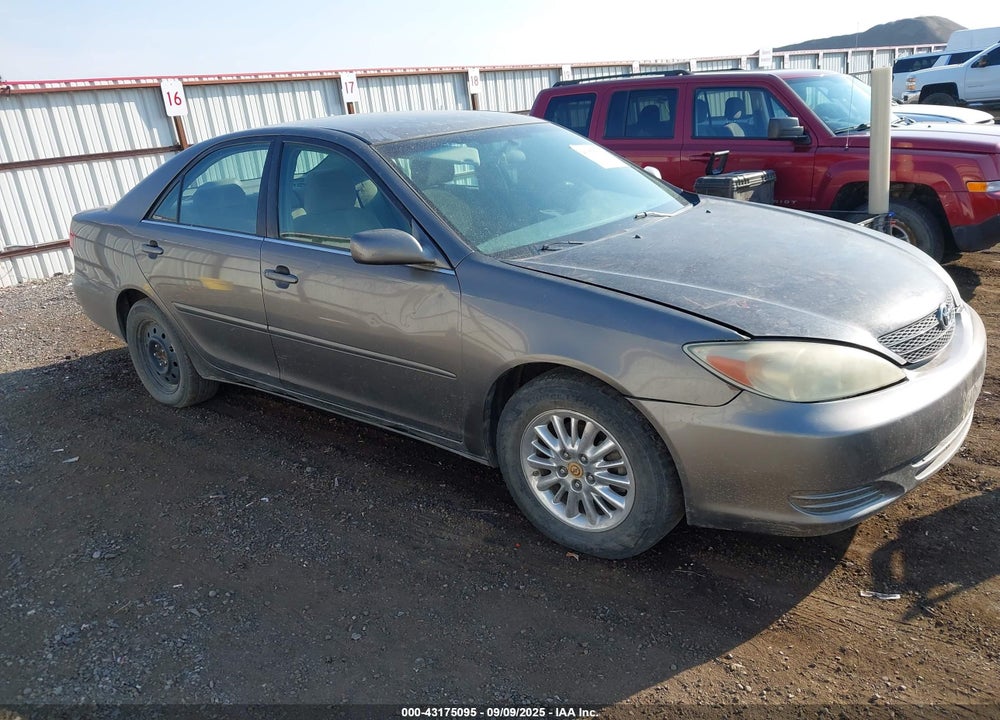 2002 TOYOTA CAMRY LE VIN: 4T1BE32K92U513720