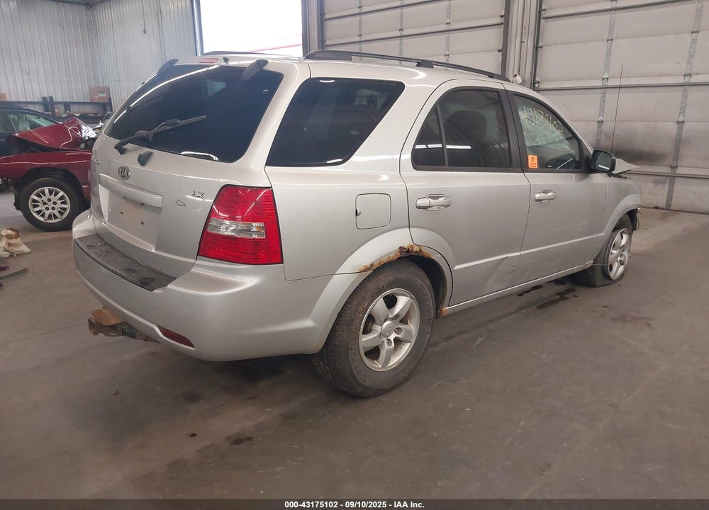 2009 KIA SORENTO VIN: KNDJC735895870008