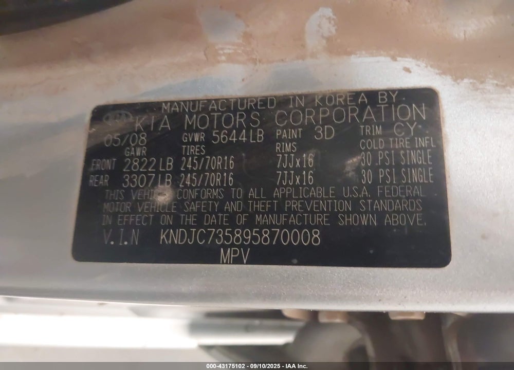 2009 KIA SORENTO VIN: KNDJC735895870008