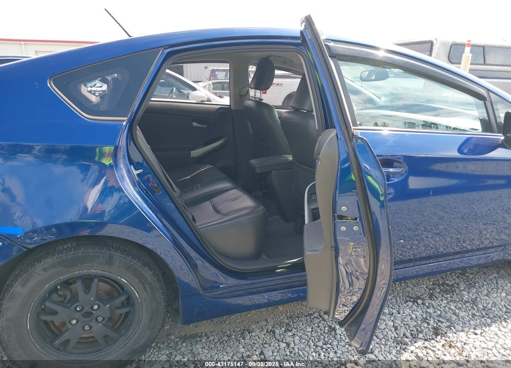 2011 TOYOTA PRIUS VIN: JTDKN3DU6B5302861