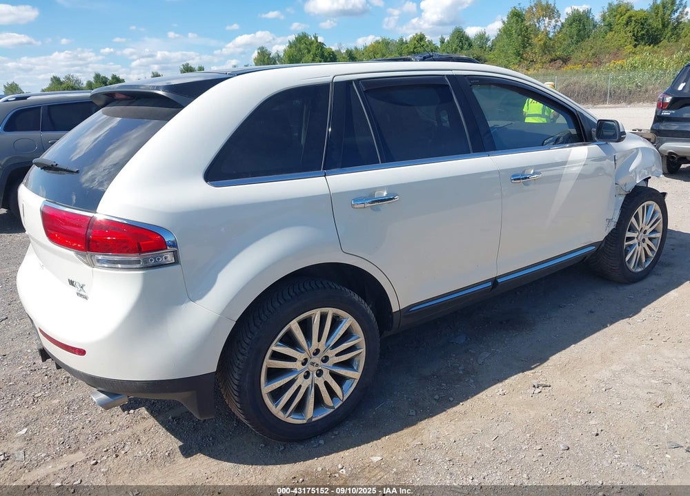 2013 LINCOLN MKX VIN: 2LMDJ8JK9DBL18829