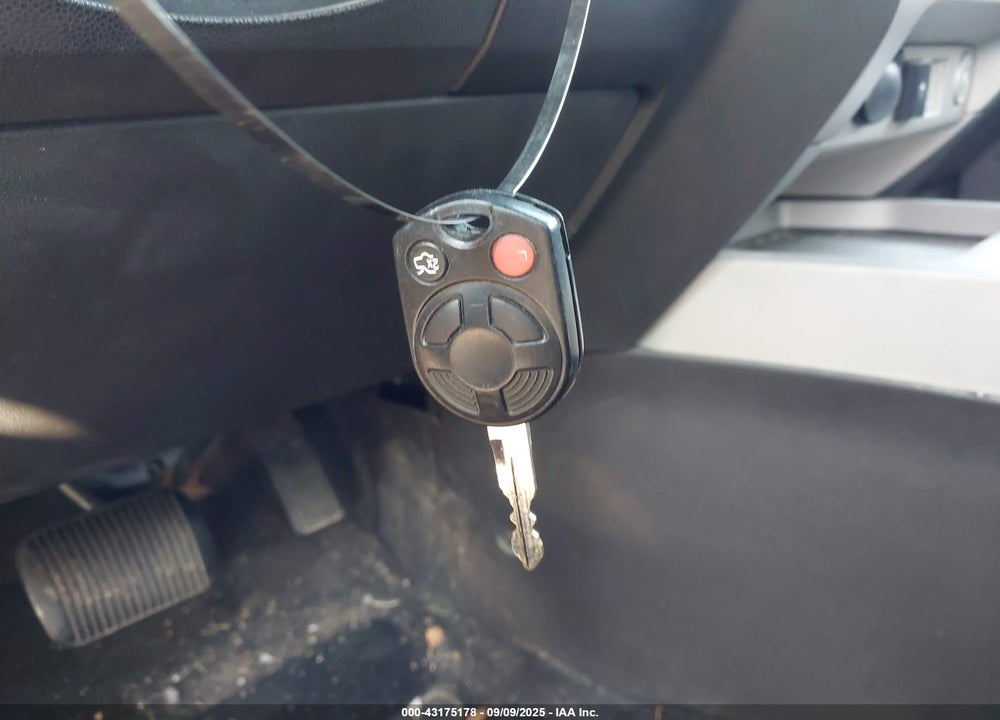 2010 FORD ESCAPE VIN: 1FMCU0DG8AKA05019