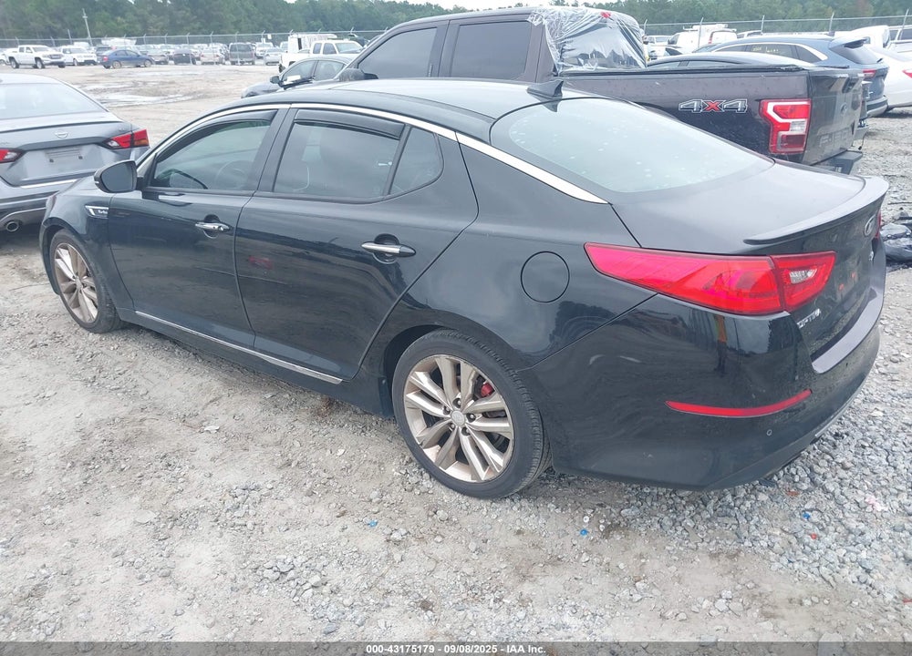 2015 KIA OPTIMA VIN: 5XXGR4A68FG461467