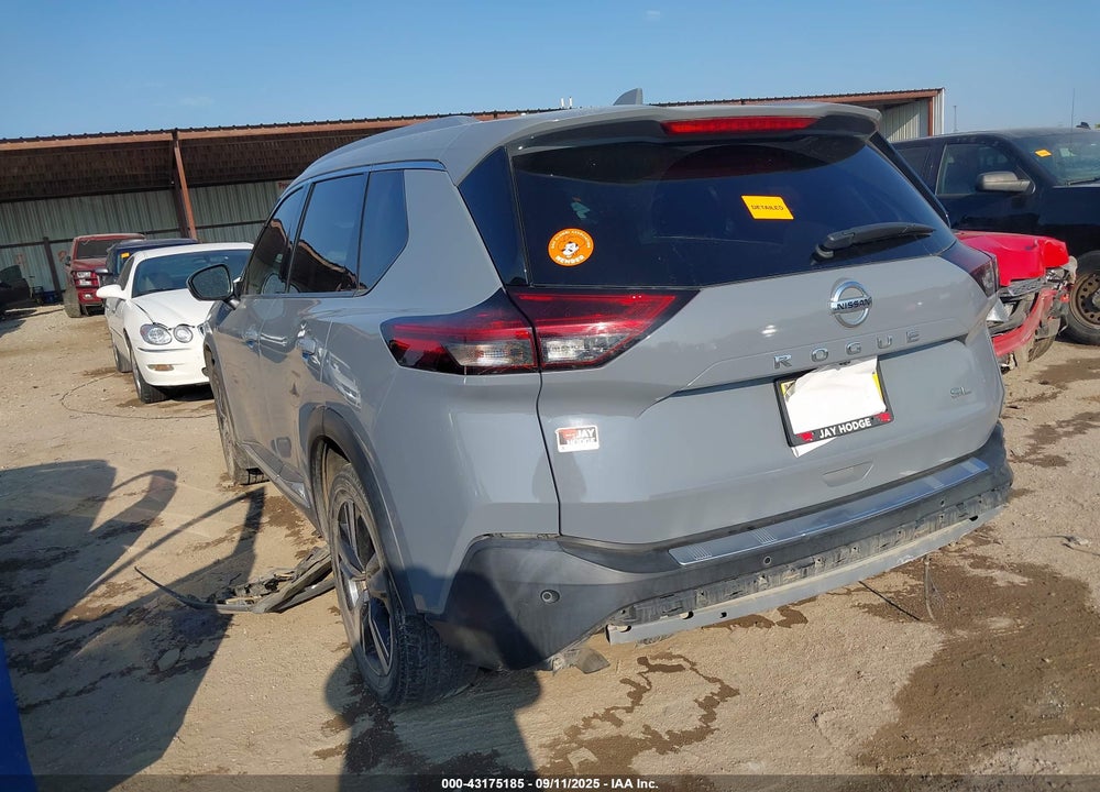 2021 NISSAN ROGUE SL FWD VIN: 5N1AT3CA2MC820601