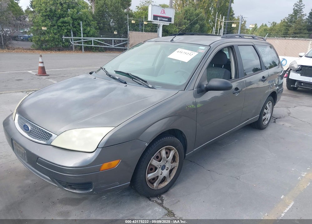 2005 FORD FOCUS ZXW VIN: 1FAFP36N55W262228