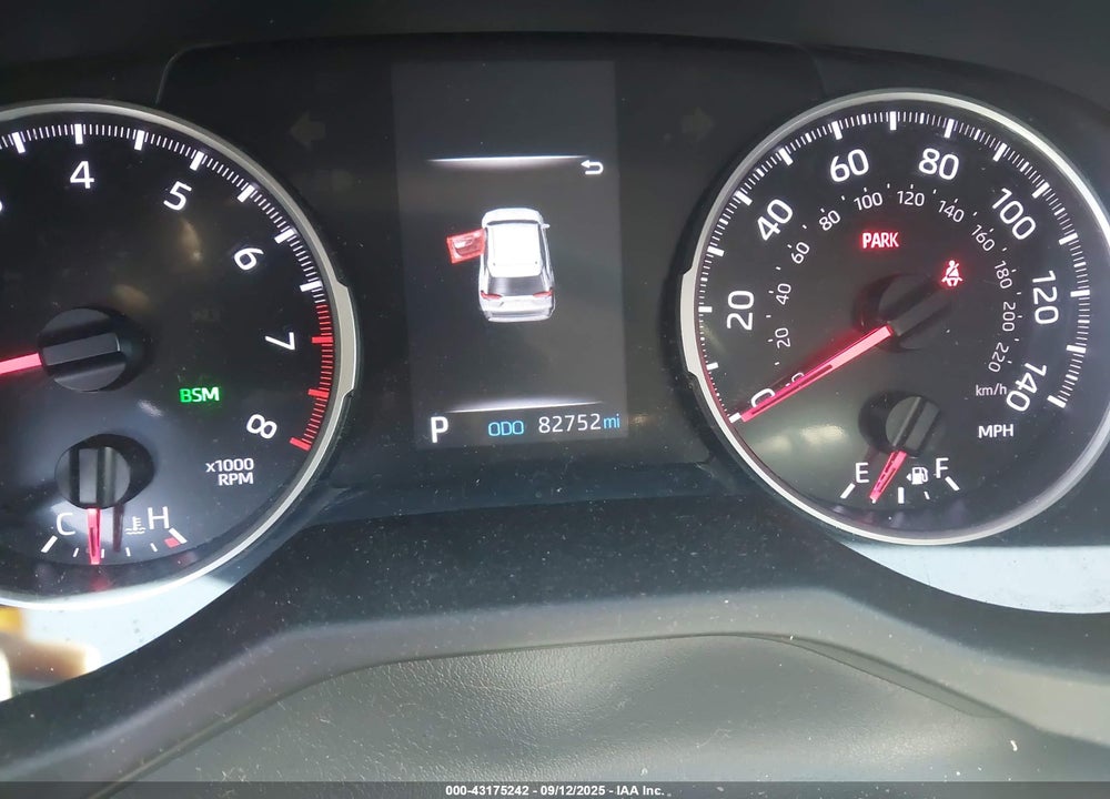 2022 TOYOTA RAV4 XLE VIN: 2T3W1RFVXNW197647