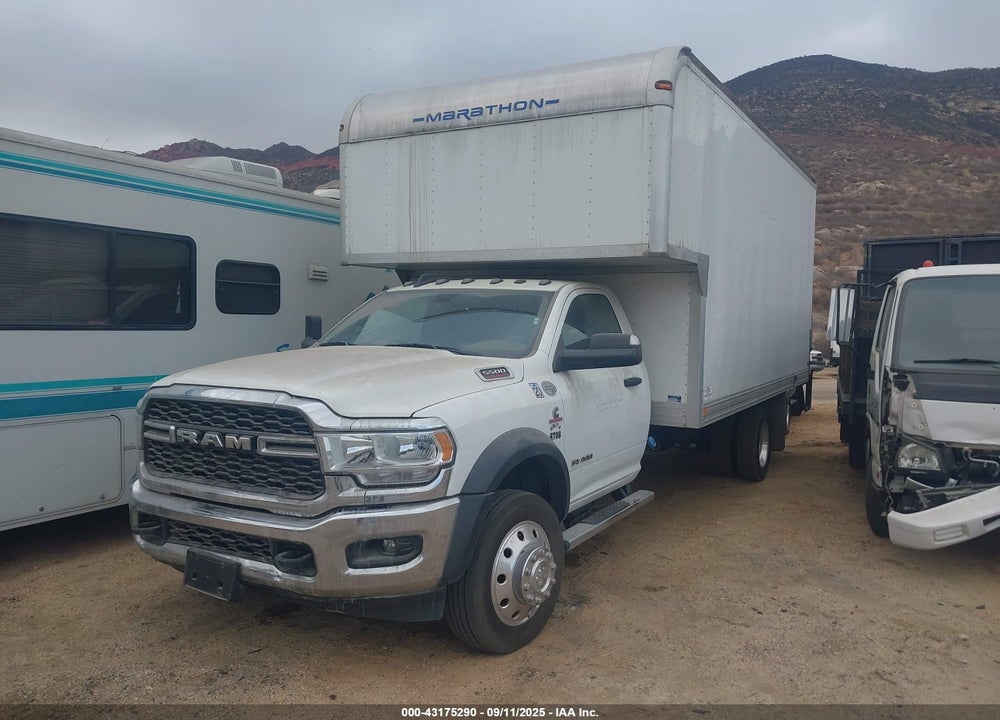 2019 RAM 5500 CHASSIS TRADESMAN/SLT VIN: 3C7WRMDL1KG728083