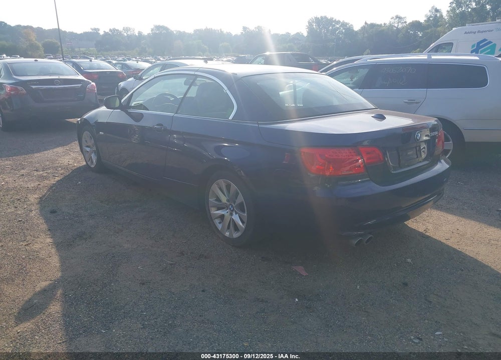 2011 BMW 3 SERIES VIN: WBADW3C57BE541980