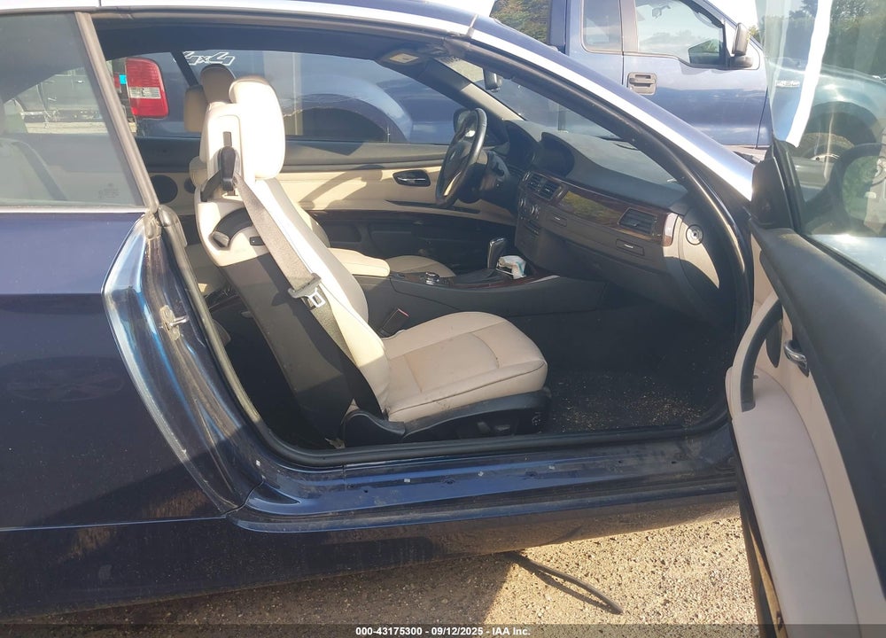 2011 BMW 3 SERIES VIN: WBADW3C57BE541980