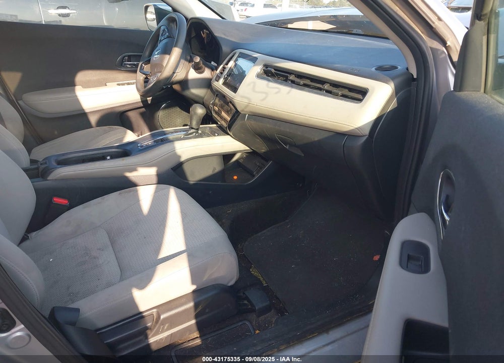 2022 HONDA HR-V VIN: 3CZRU6H55NM737322