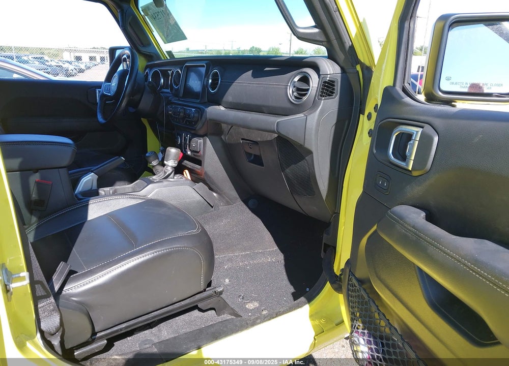 2023 JEEP WRANGLER / VIN: 1C4HJXEG8PW570737