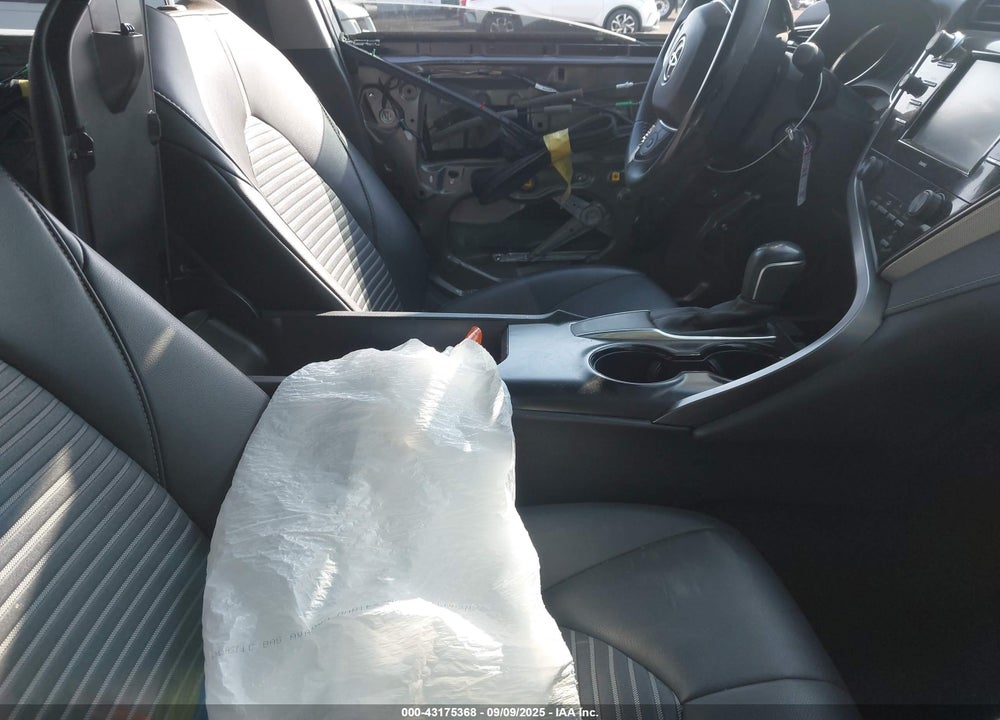 2020 TOYOTA CAMRY VIN: 4T1G11AK9LU375962