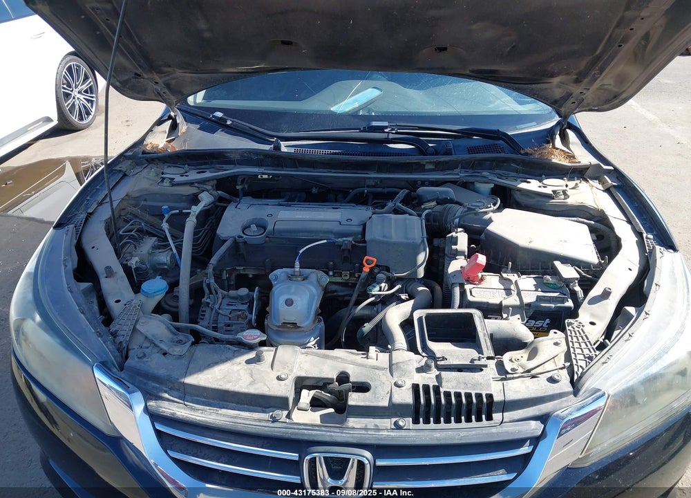 2015 HONDA ACCORD VIN: 1HGCR2F59FA118926