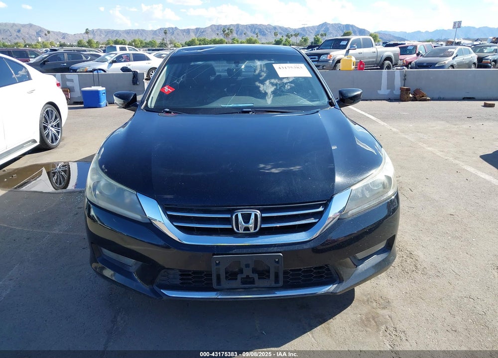 2015 HONDA ACCORD VIN: 1HGCR2F59FA118926