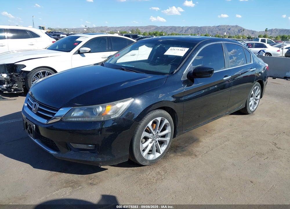 2015 HONDA ACCORD VIN: 1HGCR2F59FA118926