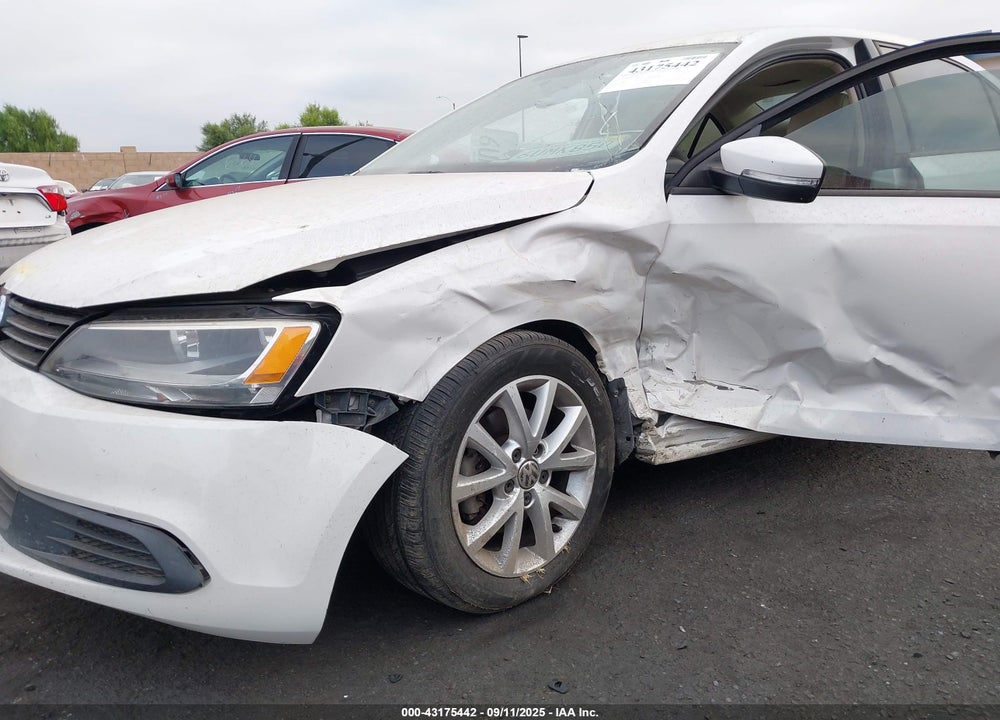 2012 VOLKSWAGEN JETTA 2.5L SE VIN: 3VWDP7AJ4CM340778