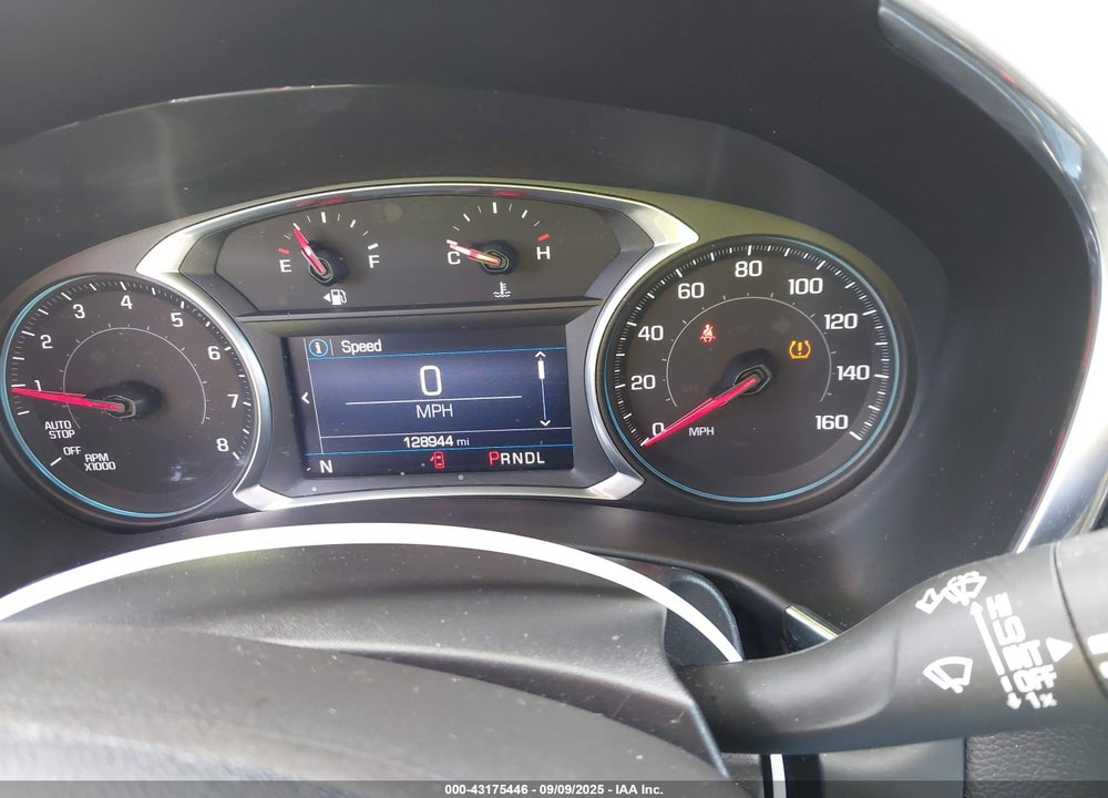 2019 CHEVROLET EQUINOX VIN: 2GNAXUEV5K6153180