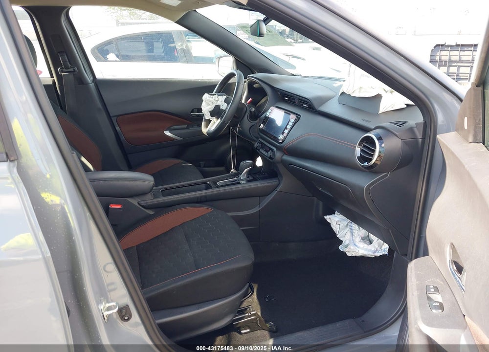 2023 NISSAN KICKS VIN: 3N1CP5DV5PL563637