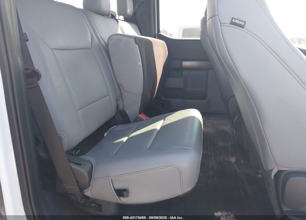 2022 FORD F-150 VIN: 1FTFX1E58NFC27912