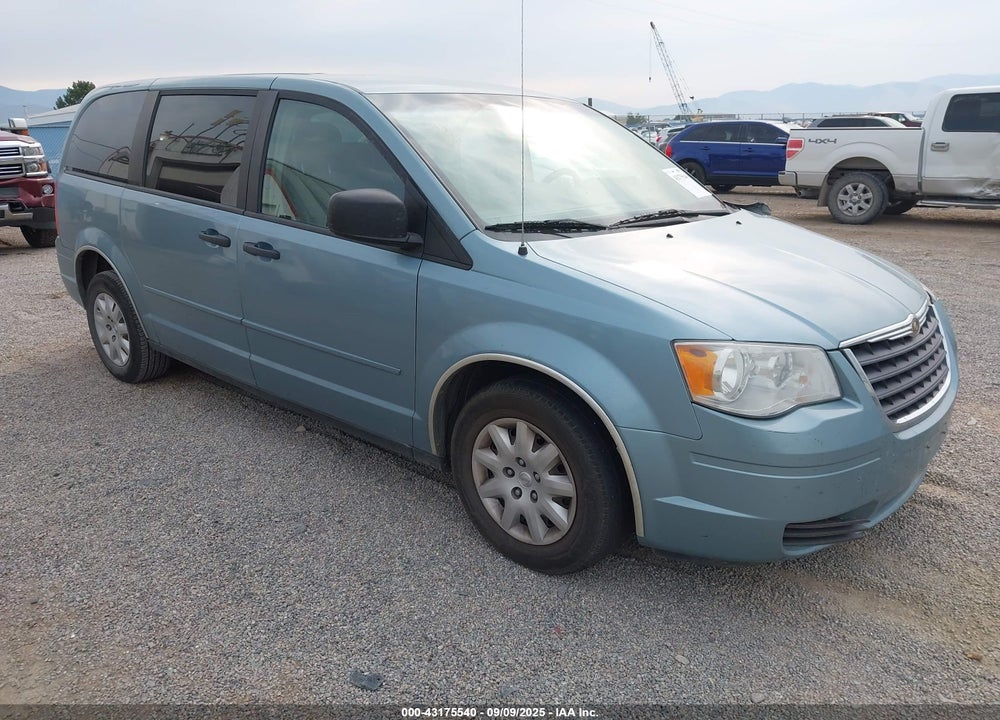 2008 CHRYSLER TOWN & COUNTRY LX VIN: 2A8HR44H28R627664