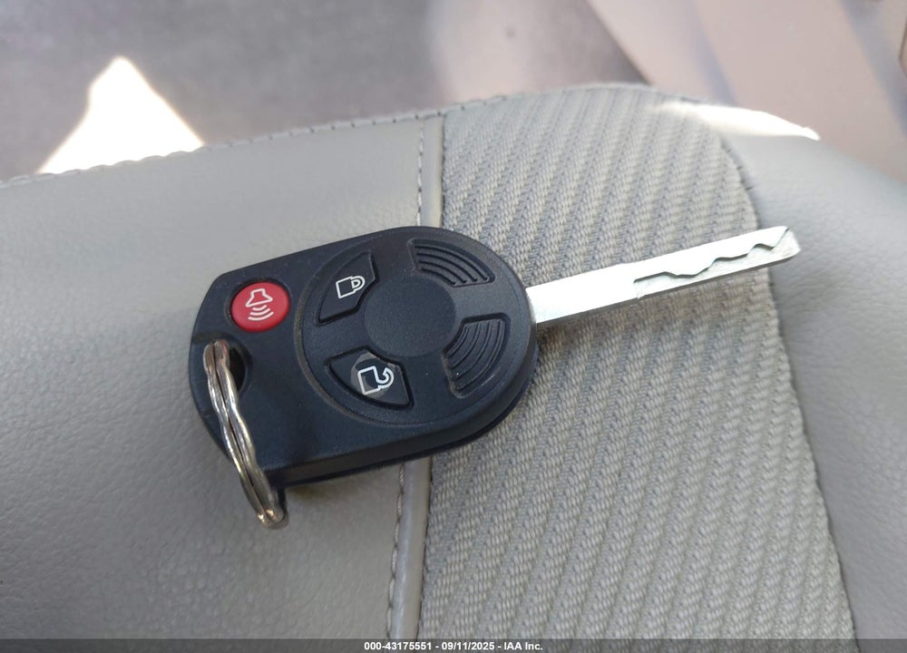 2014 FORD ESCAPE SE VIN: 1FMCU0GX5EUB97876