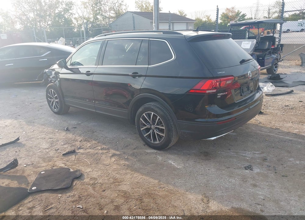 2019 VOLKSWAGEN TIGUAN VIN: 3VV2B7AX0KM142518