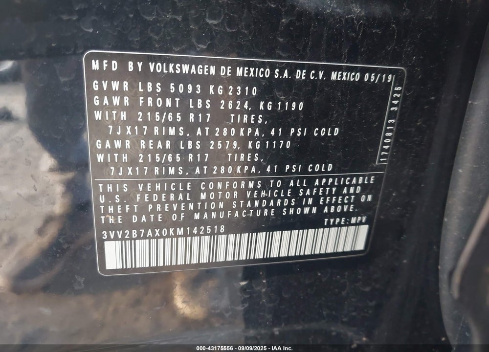 2019 VOLKSWAGEN TIGUAN VIN: 3VV2B7AX0KM142518