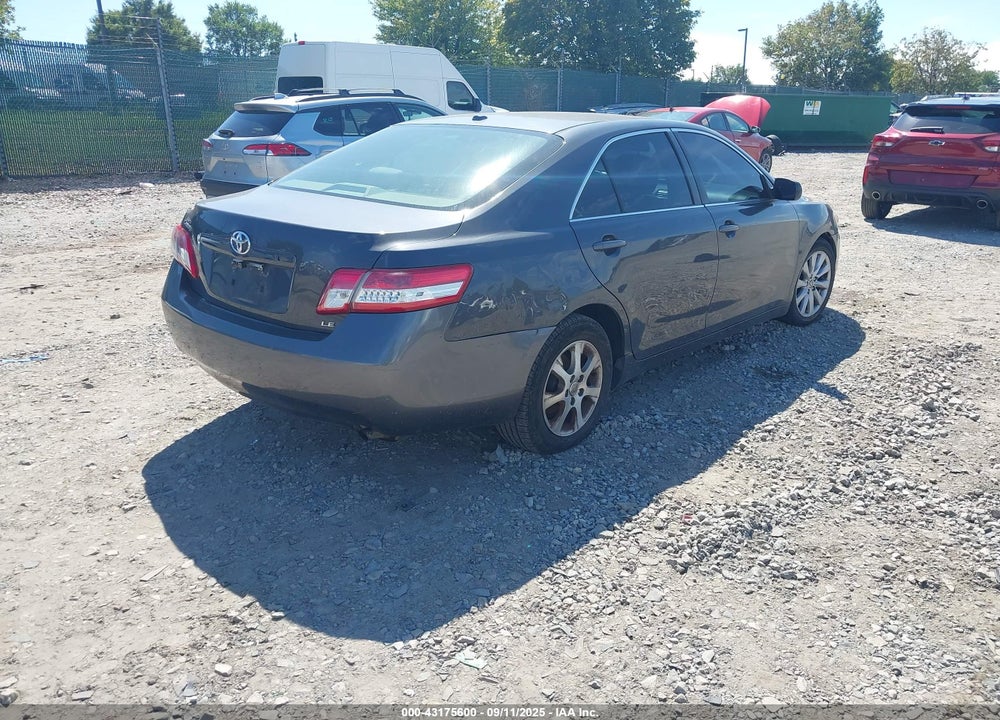 2011 TOYOTA CAMRY LE VIN: 4T1BF3EK7BU592278