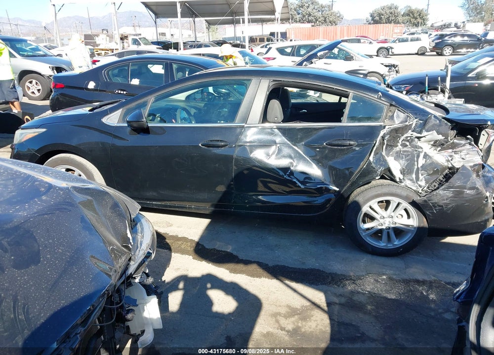 2017 CHEVROLET CRUZE LT AUTO VIN: 1G1BE5SMXH7258674
