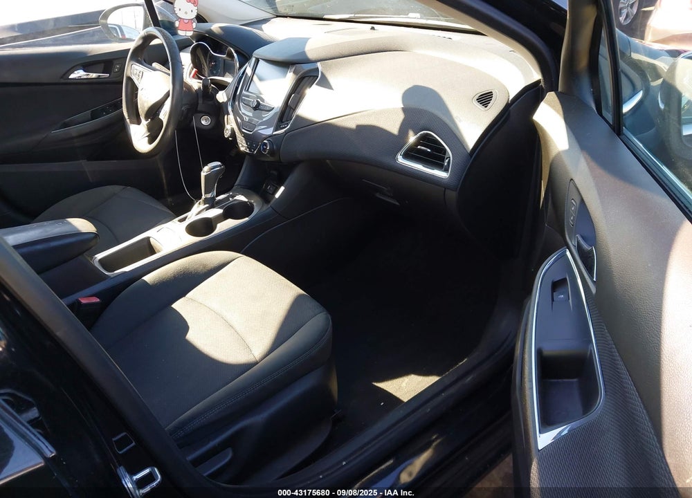 2017 CHEVROLET CRUZE LT AUTO VIN: 1G1BE5SMXH7258674