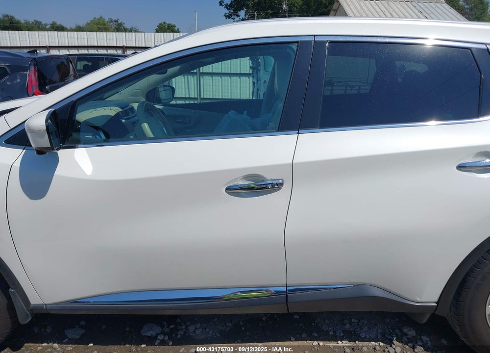 2015 NISSAN MURANO VIN: 5N1AZ2MG2FN210359