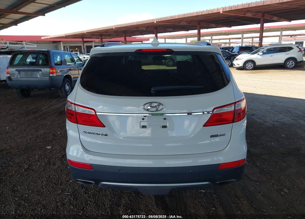 2015 HYUNDAI SANTA FE VIN: KM8SRDHF0FU119890