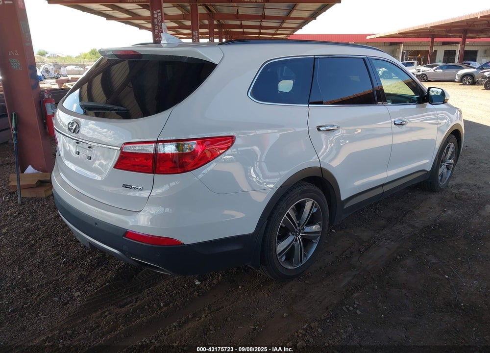 2015 HYUNDAI SANTA FE VIN: KM8SRDHF0FU119890