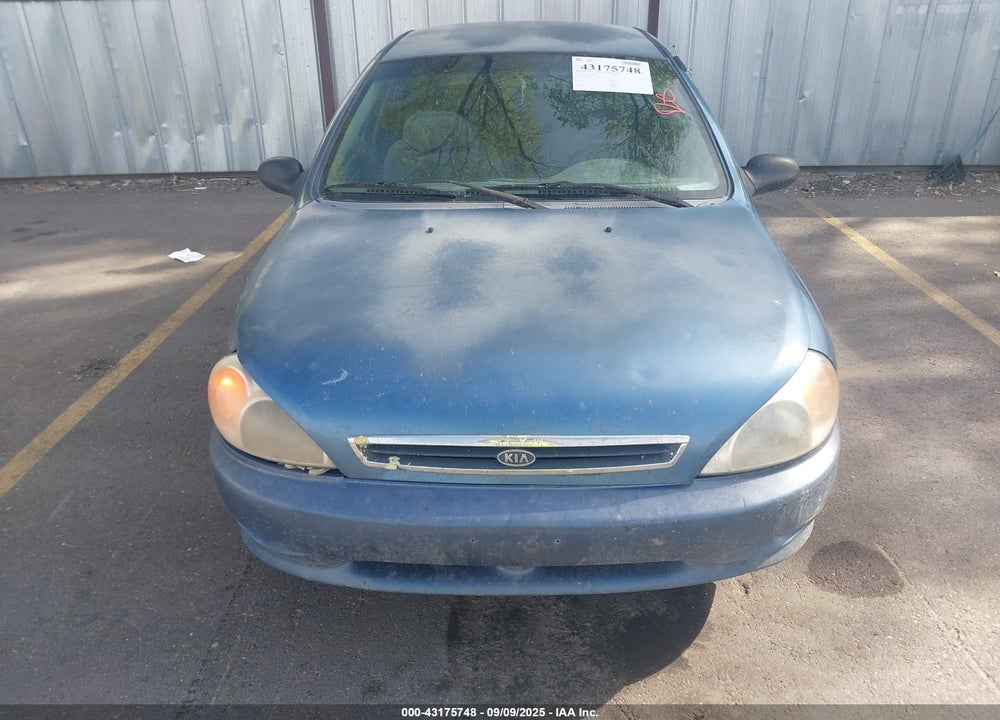 2002 KIA RIO VIN: KNADC123926157156