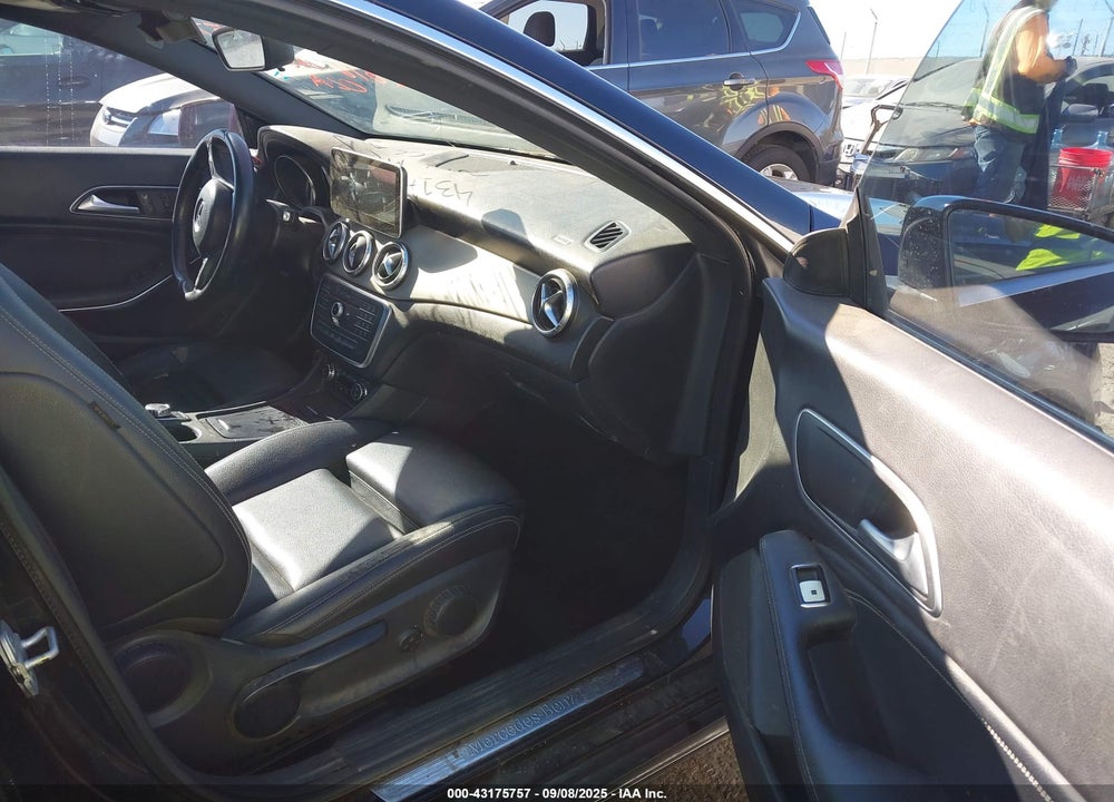 2016 MERCEDES-BENZ CLA 250 VIN: WDDSJ4EB4GN309688