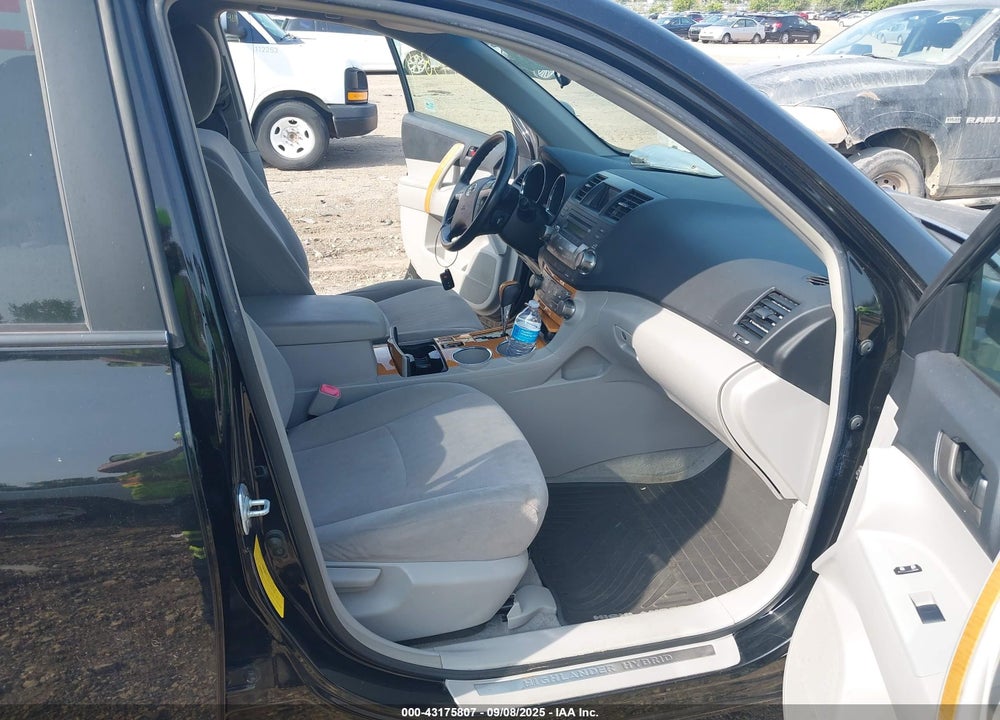 2008 TOYOTA HIGHLANDER HYBRID VIN: JTEEW41A682001281