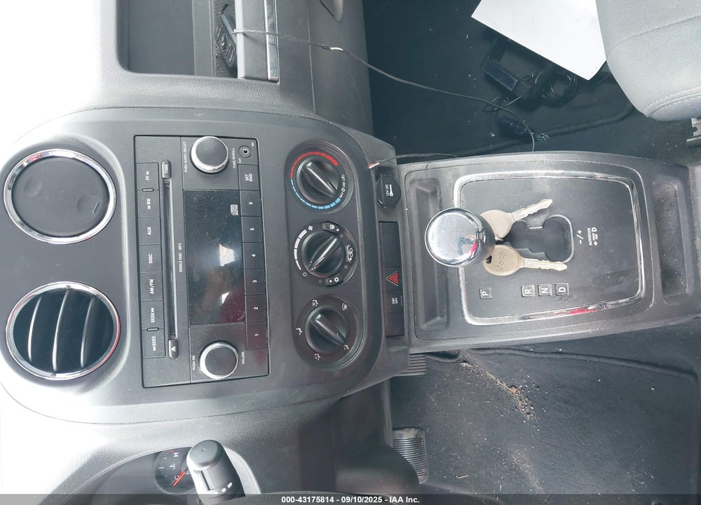 2009 JEEP COMPASS VIN: 1J4FT47A19D189197