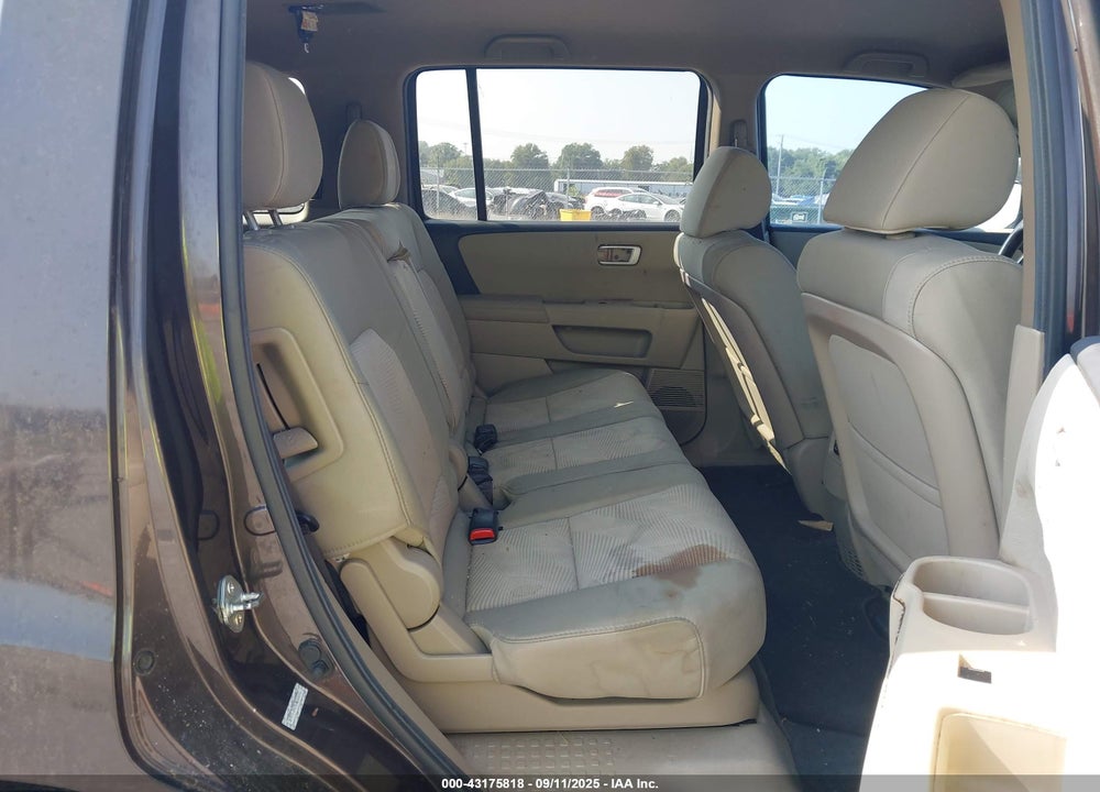 2012 HONDA PILOT VIN: 5FNYF3H29CB002201