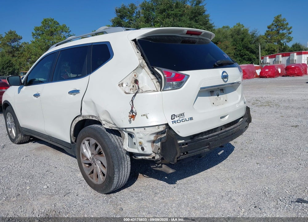 2015 NISSAN ROGUE VIN: 5N1AT2MT5FC768393