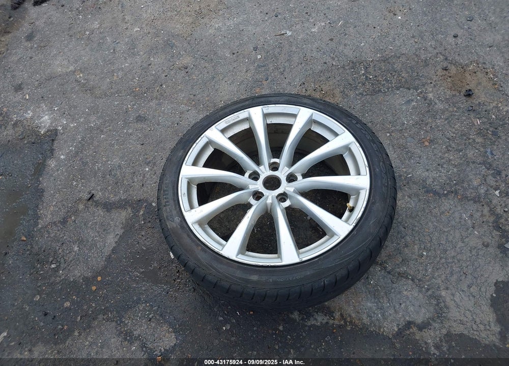 2010 INFINITI G37 VIN: JN1CV6EK1AM104876